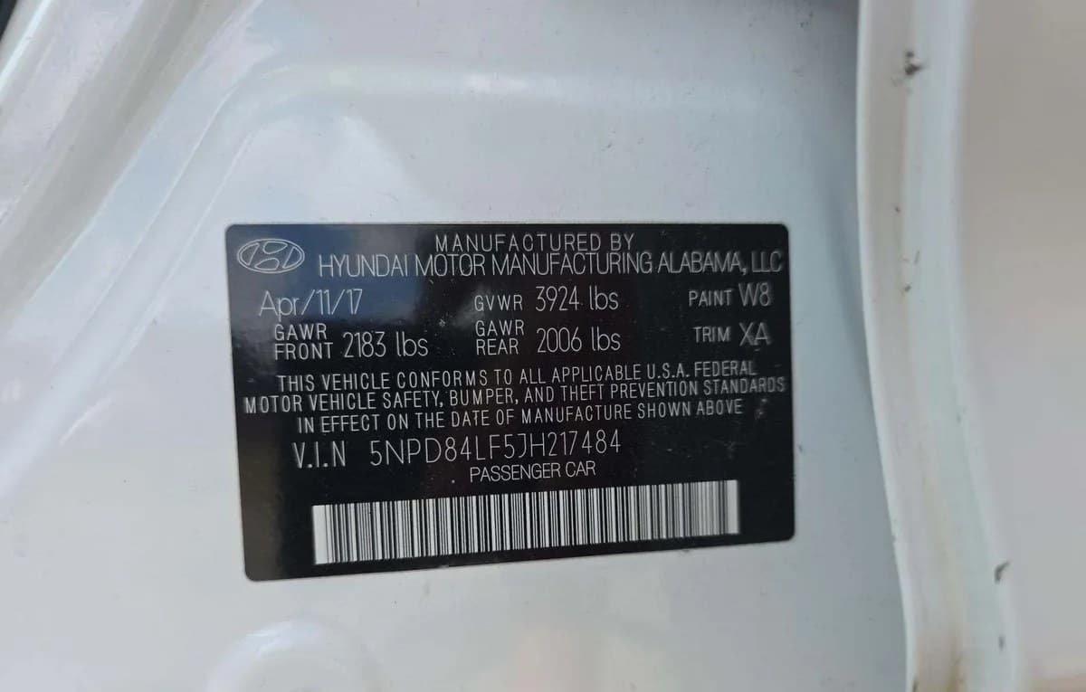 2018 HYUNDAI ELANTRA SEL 3
