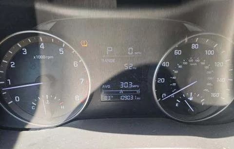 2017 HYUNDAI ELANTRA SE 6