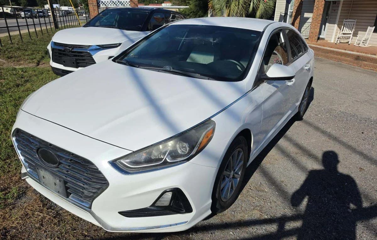 2019 HYUNDAI SONATA SE 2