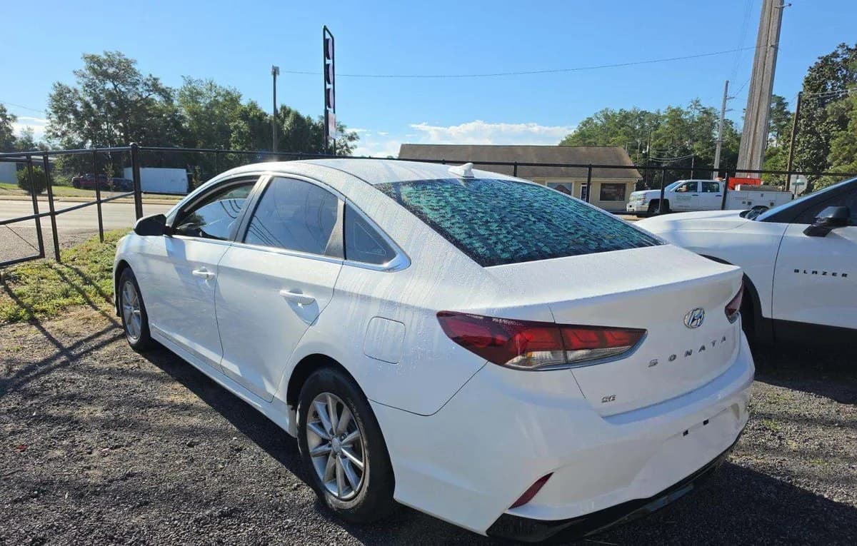 2019 HYUNDAI SONATA SE 3