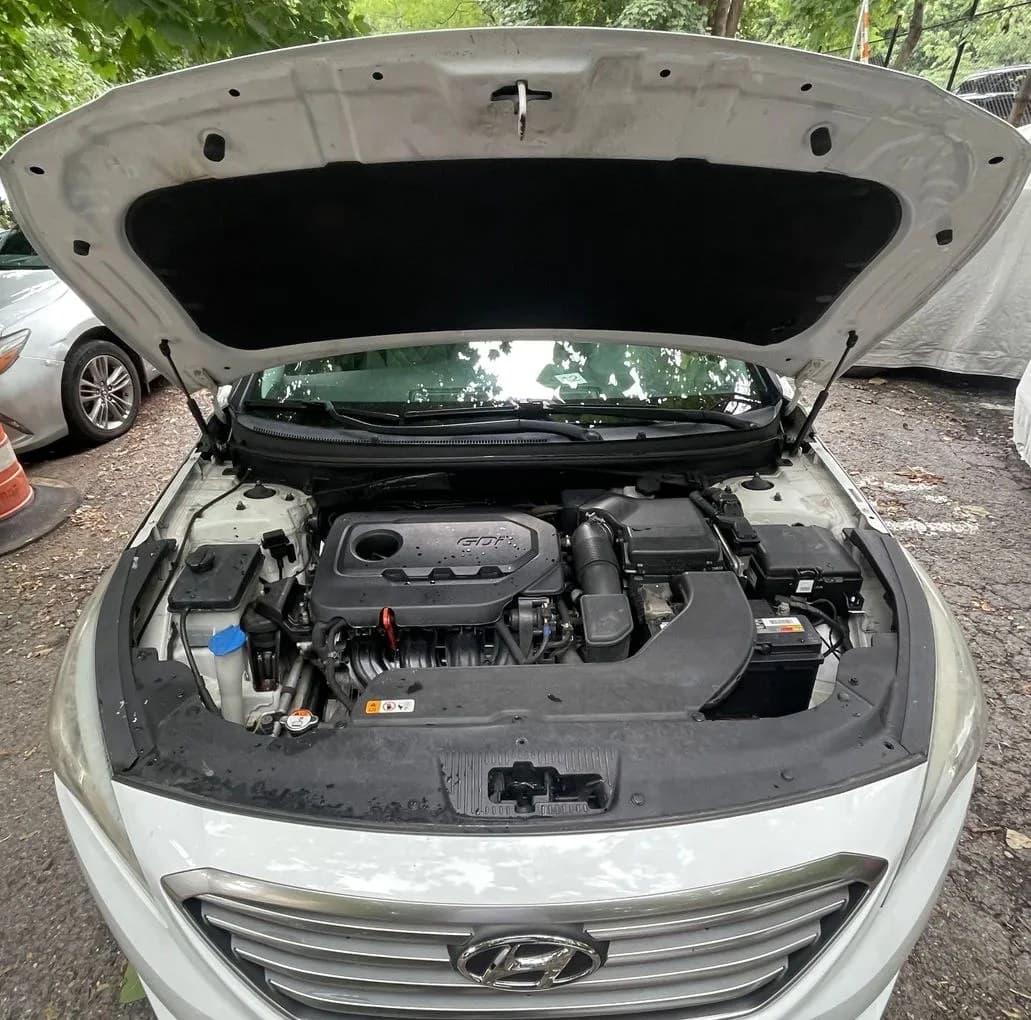 2017 HYUNDAI SONATA Base 2