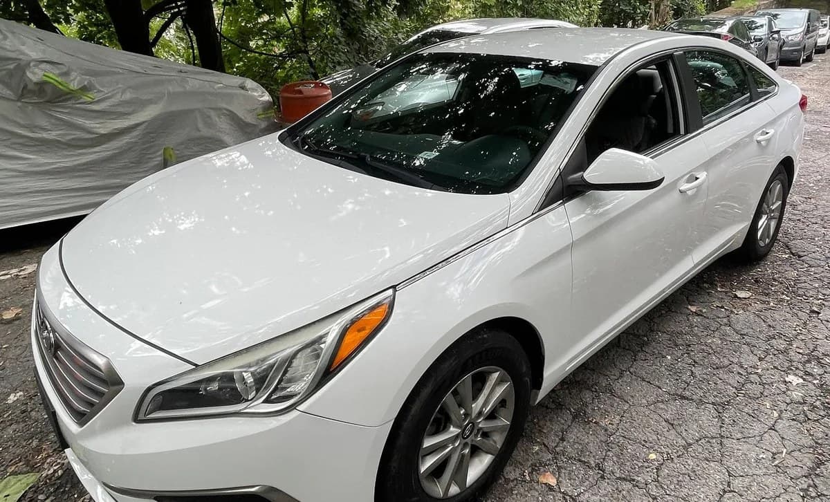 2017 HYUNDAI SONATA Base 3