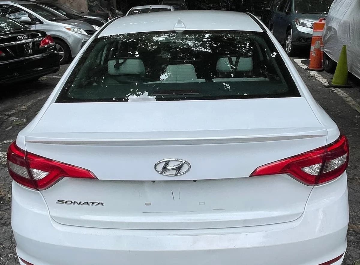 2017 HYUNDAI SONATA Base 4