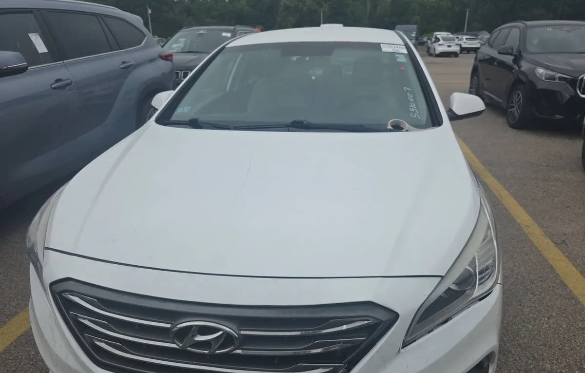 2017 HYUNDAI SONATA Base 2