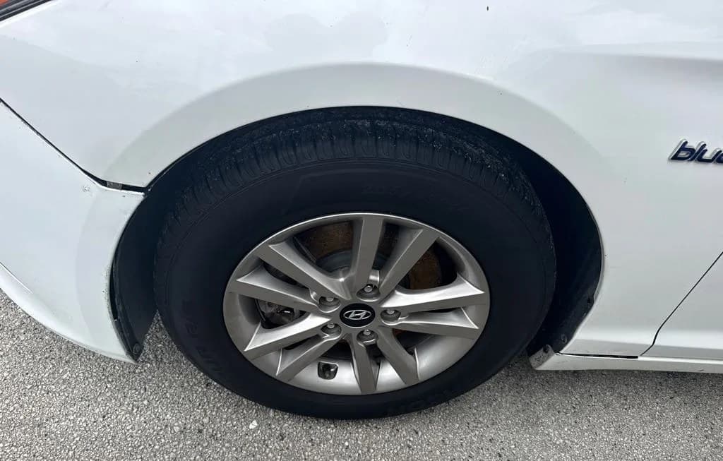 2017 HYUNDAI SONATA SE 3