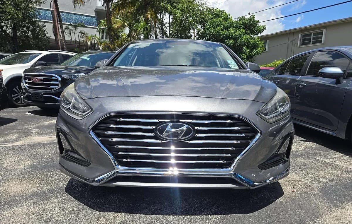 2019 HYUNDAI SONATA SE 2