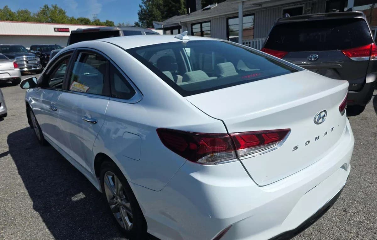 2018 HYUNDAI SONATA SEL 3
