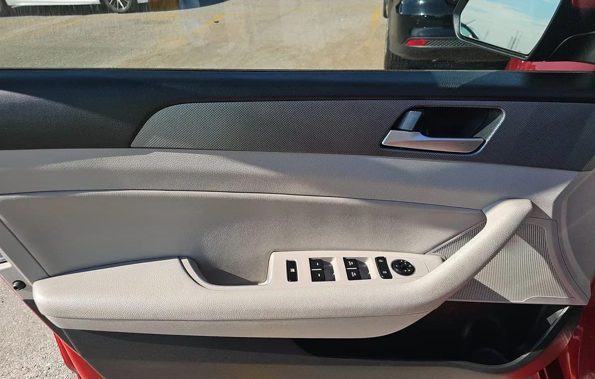 2019 HYUNDAI SONATA SEL 6