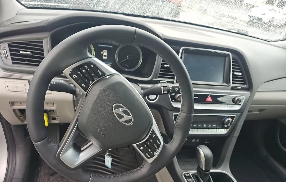 2019 HYUNDAI SONATA Limited 7