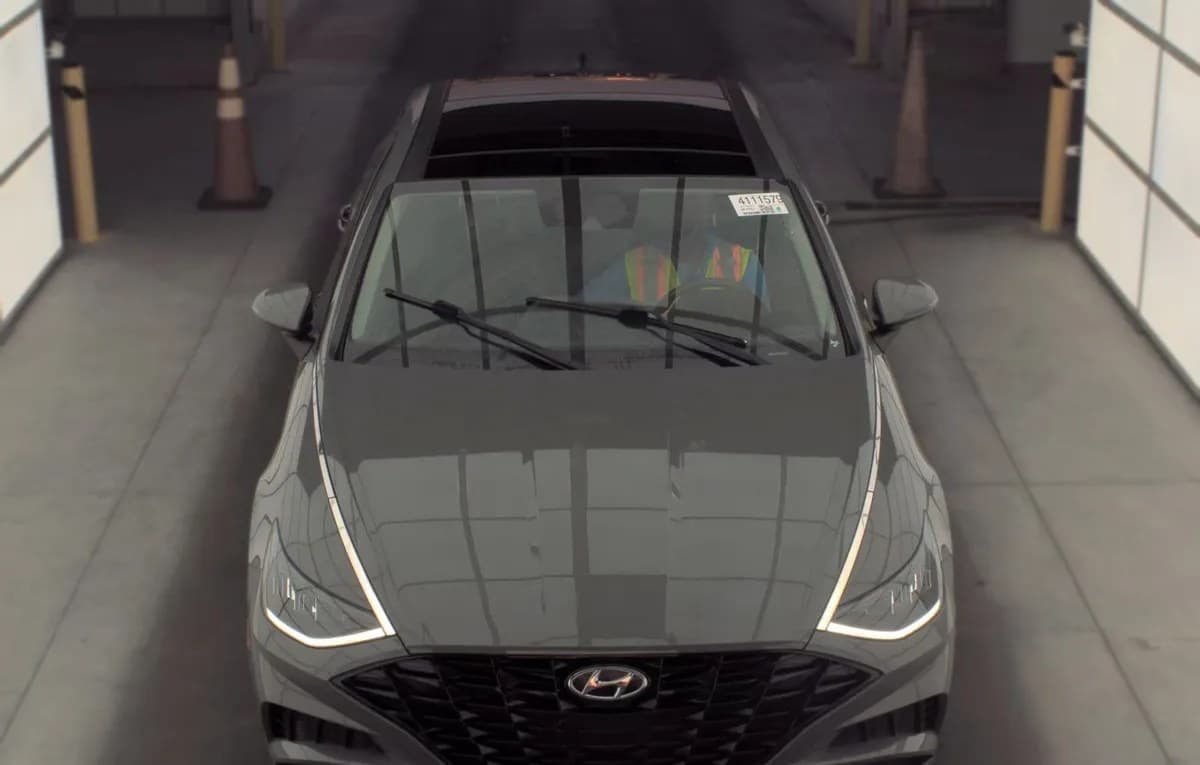 2020 HYUNDAI SONATA SEL 3