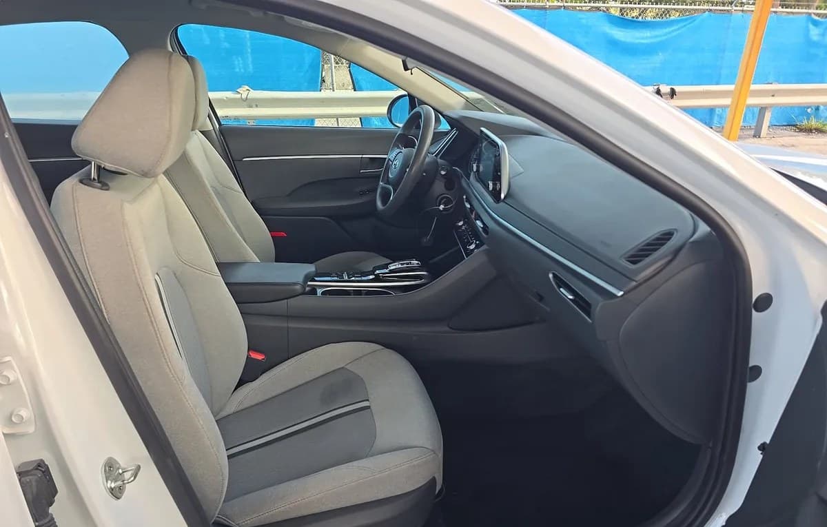 2020 HYUNDAI SONATA SE 5