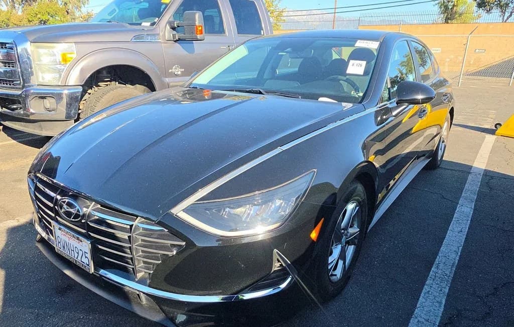 2021 HYUNDAI SONATA SE 1