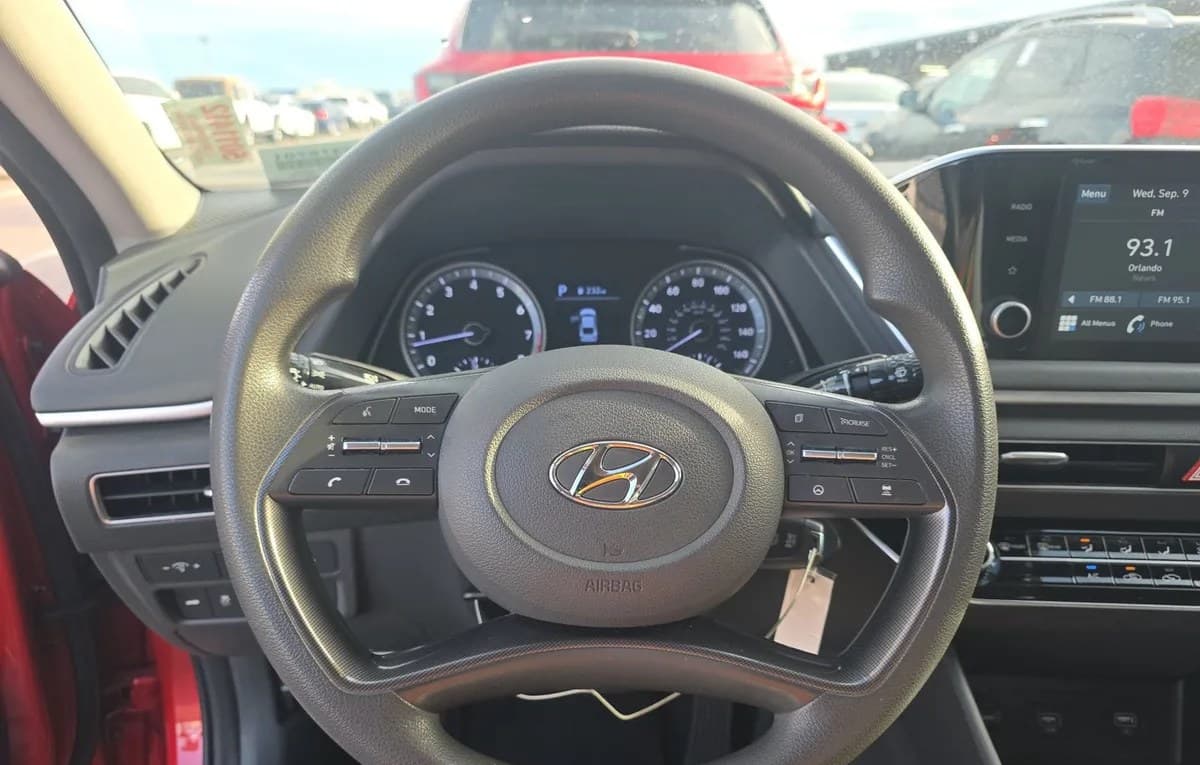 2021 HYUNDAI SONATA SE 7