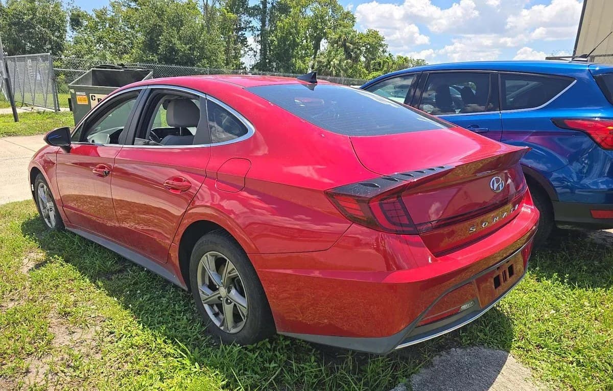 2021 HYUNDAI SONATA SE 3