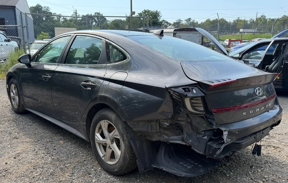 2020 HYUNDAI SONATA SE 3