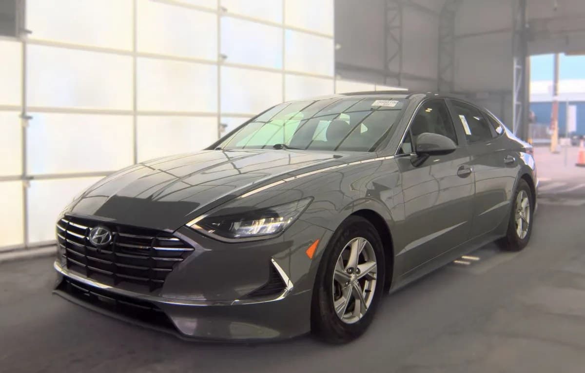 2020 HYUNDAI SONATA SE 2