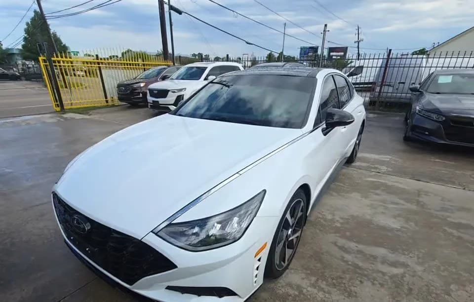 2021 HYUNDAI SONATA SEL Plus 2