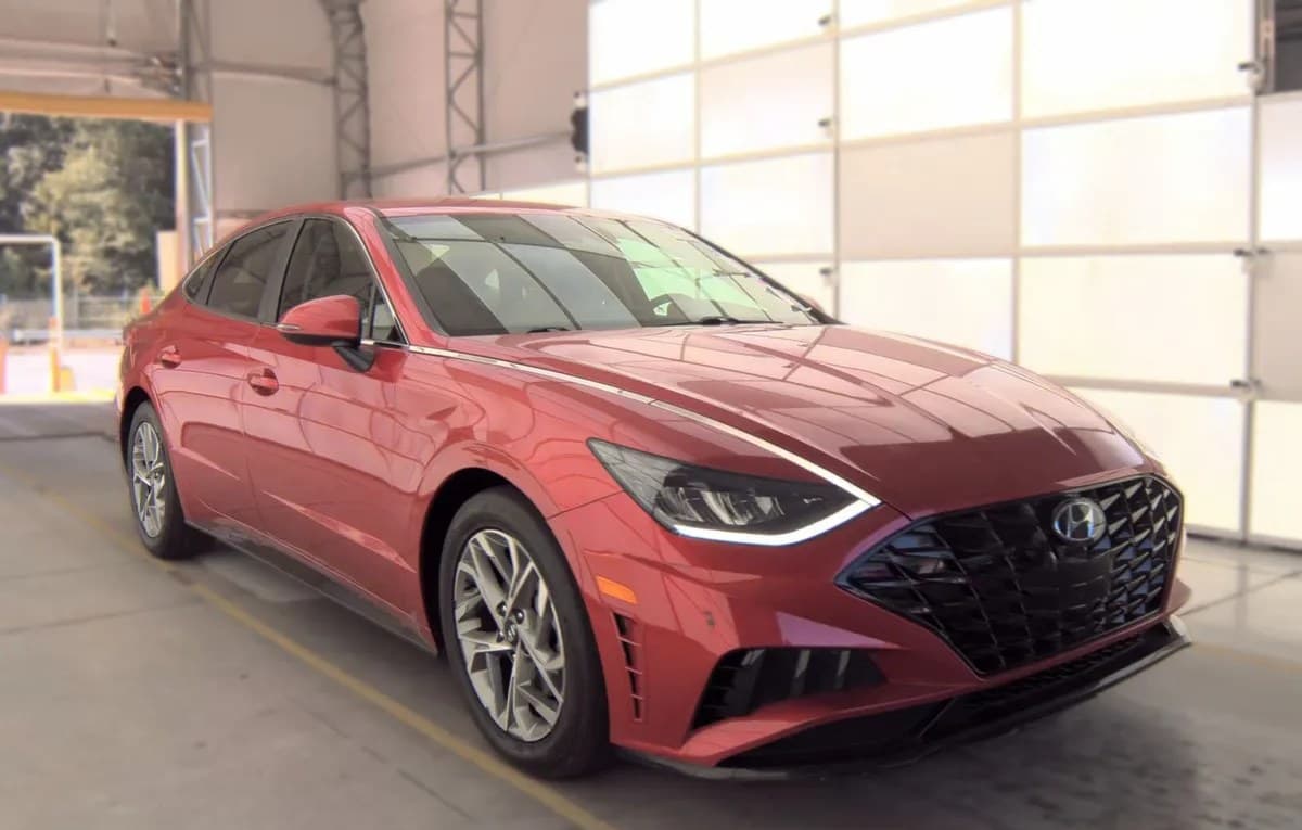 2020 HYUNDAI SONATA SEL 4