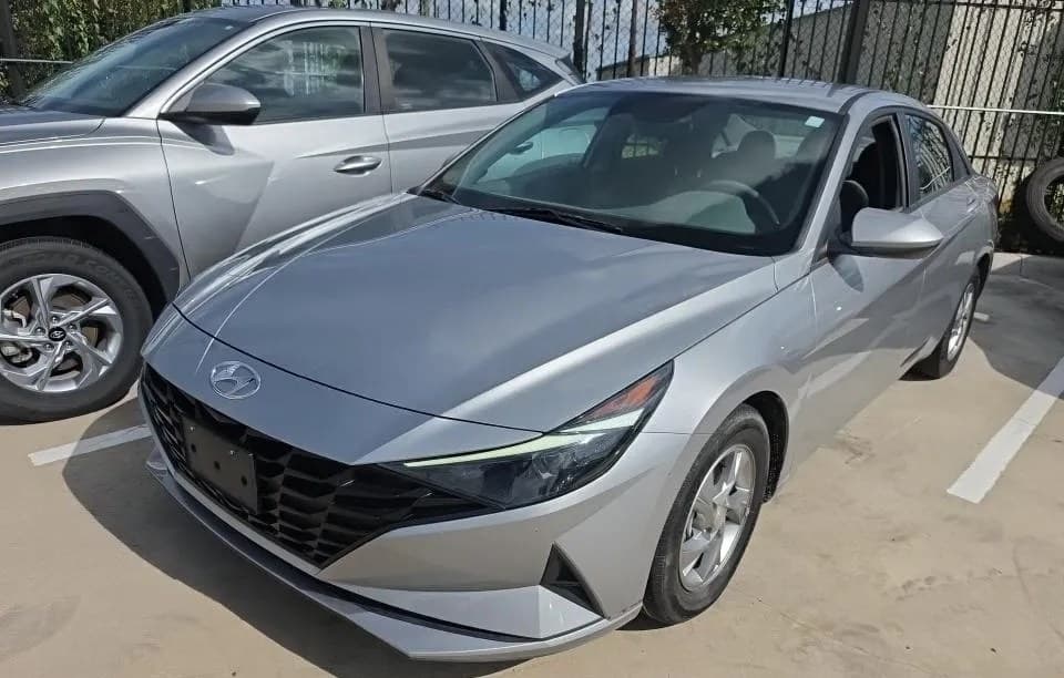 2021 HYUNDAI ELANTRA SE