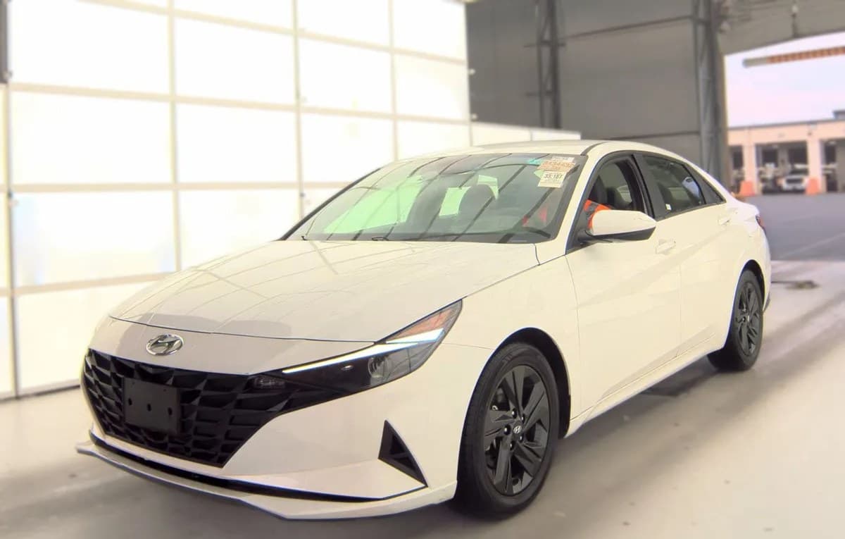 2023 HYUNDAI ELANTRA SEL 2