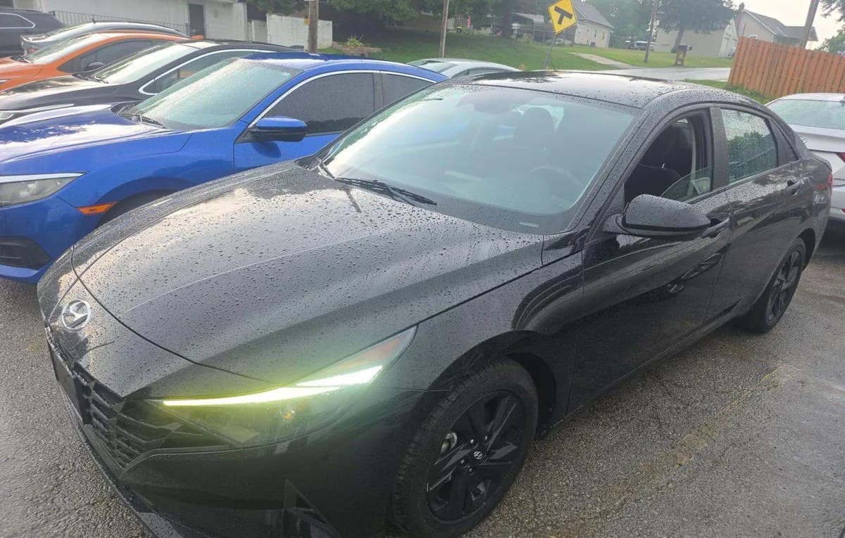 2021 HYUNDAI ELANTRA SEL 2