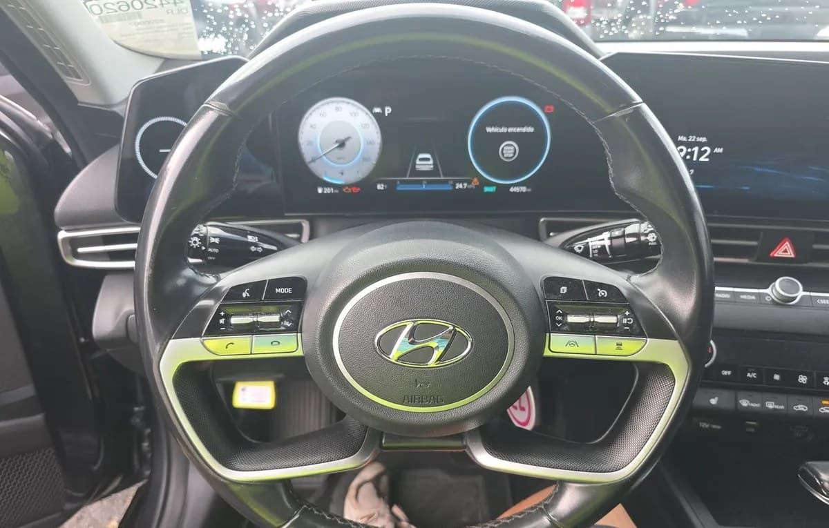 2023 HYUNDAI ELANTRA SEL 7