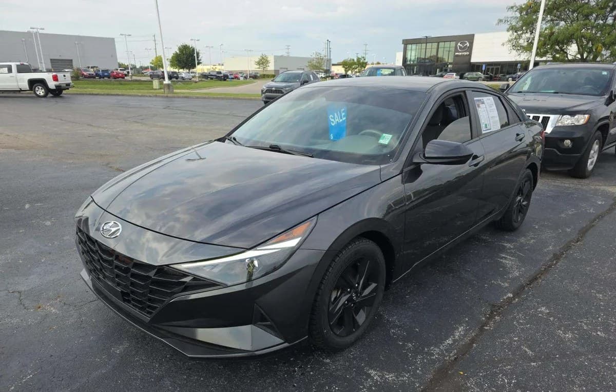 2021 HYUNDAI ELANTRA SEL 2