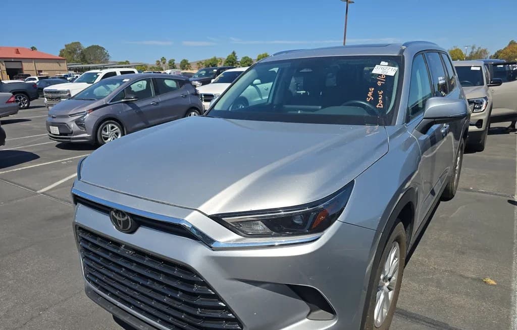 2025 TOYOTA GRAND HIGHLANDER XLE