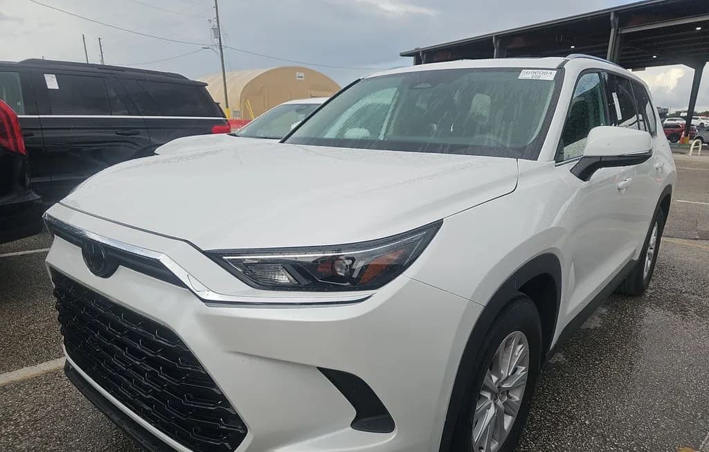 2025 TOYOTA GRAND HIGHLANDER XLE