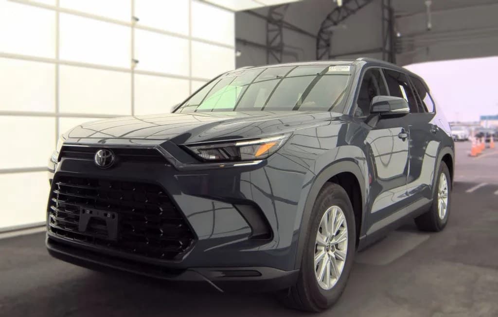 2025 TOYOTA GRAND HIGHLANDER XLE