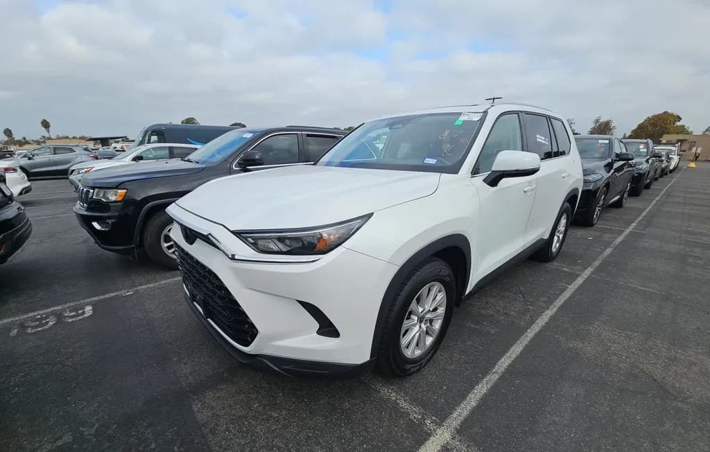 2025 TOYOTA GRAND HIGHLANDER XLE