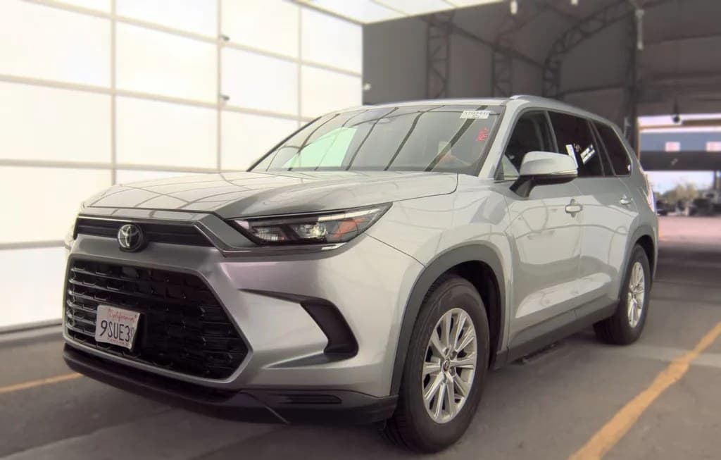 2025 TOYOTA GRAND HIGHLANDER XLE