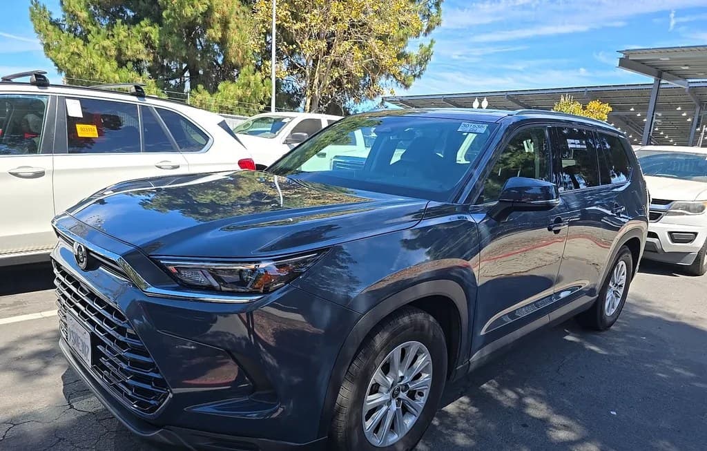 2025 TOYOTA GRAND HIGHLANDER XLE