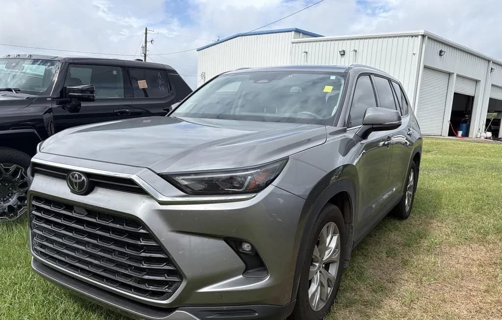 2025 TOYOTA GRAND HIGHLANDER LIMITED