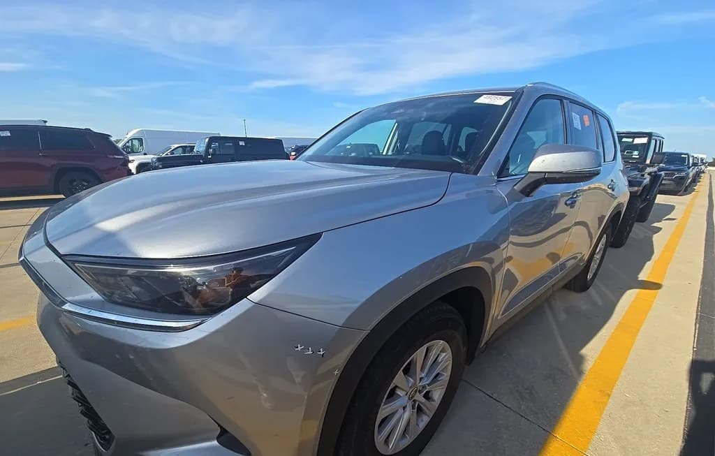 2025 TOYOTA GRAND HIGHLANDER XLE