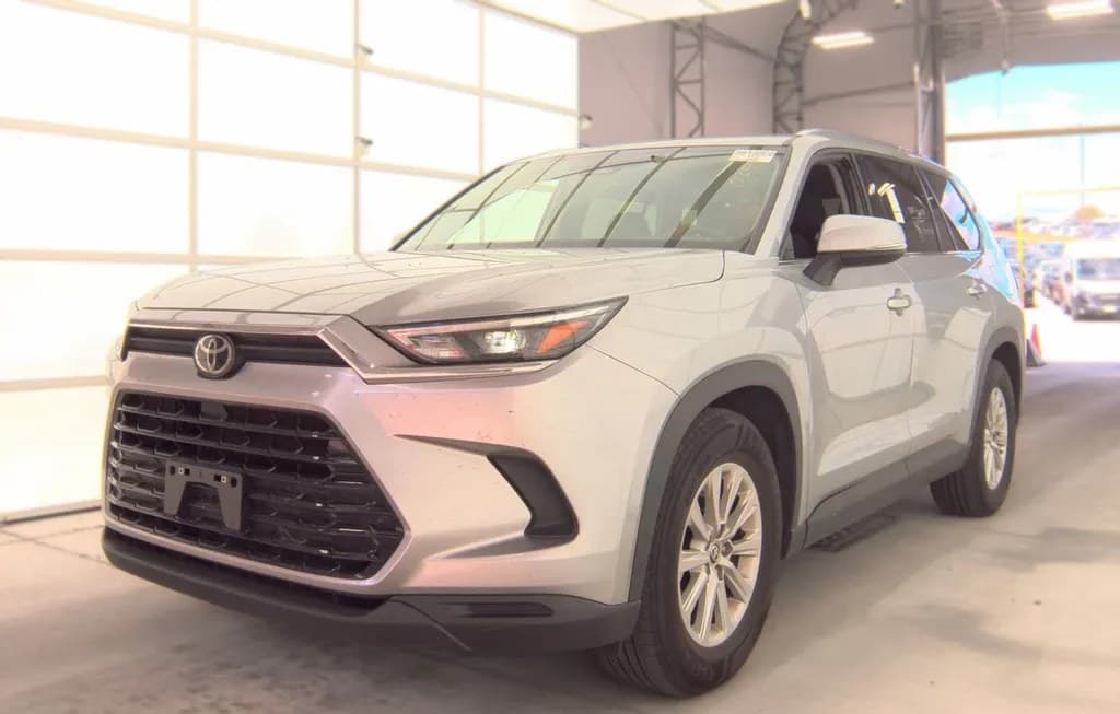 2025 TOYOTA GRAND HIGHLANDER XLE