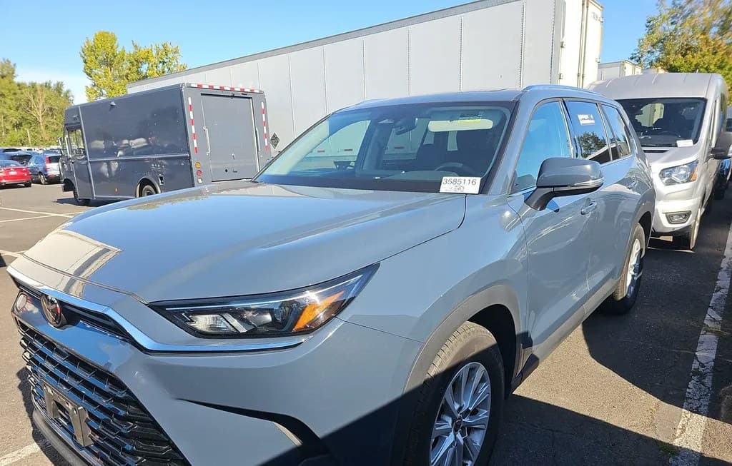 2025 TOYOTA GRAND HIGHLANDER XLE