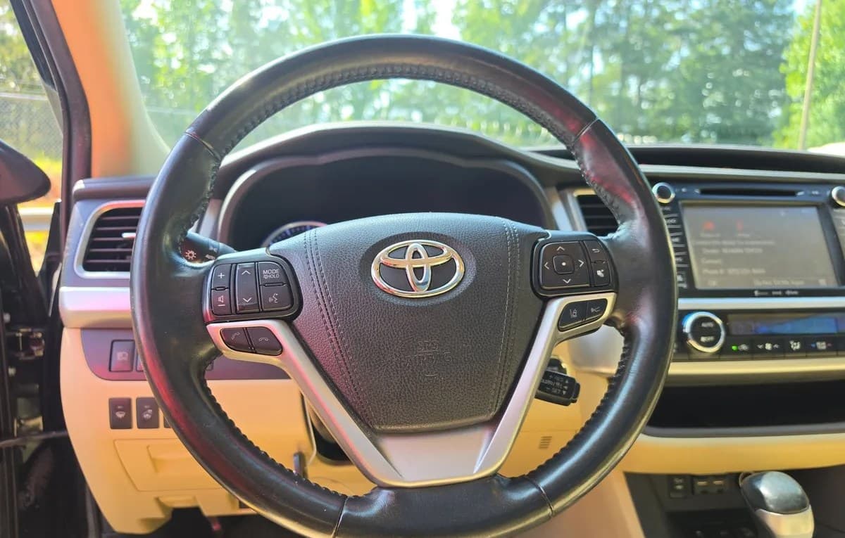2019 TOYOTA HIGHLANDER LIMITED Platinum 7