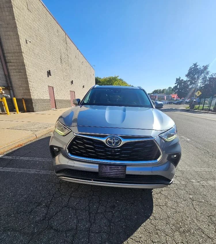 2021 TOYOTA HIGHLANDER HYBRID PLATINUM