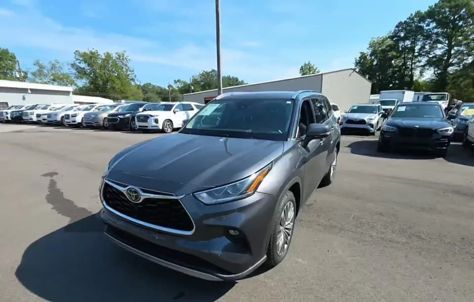 2020 TOYOTA HIGHLANDER PLATINUM
