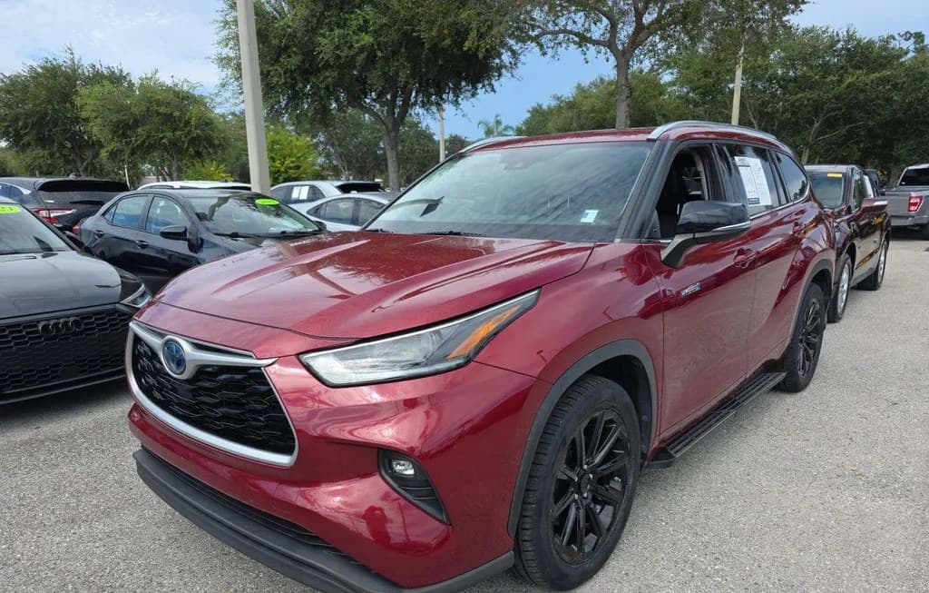 2021 TOYOTA HIGHLANDER HYBRID XLE