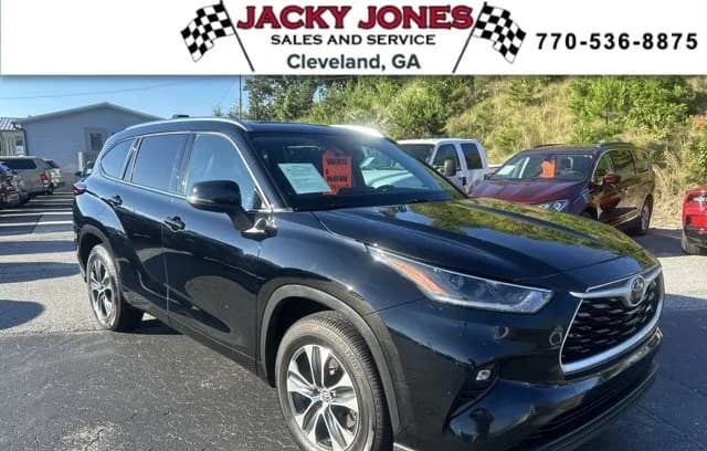 2021 TOYOTA HIGHLANDER XLE