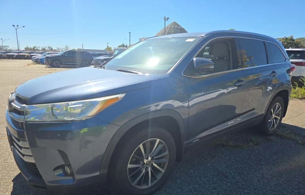 2019 TOYOTA HIGHLANDER HYBRID XLE
