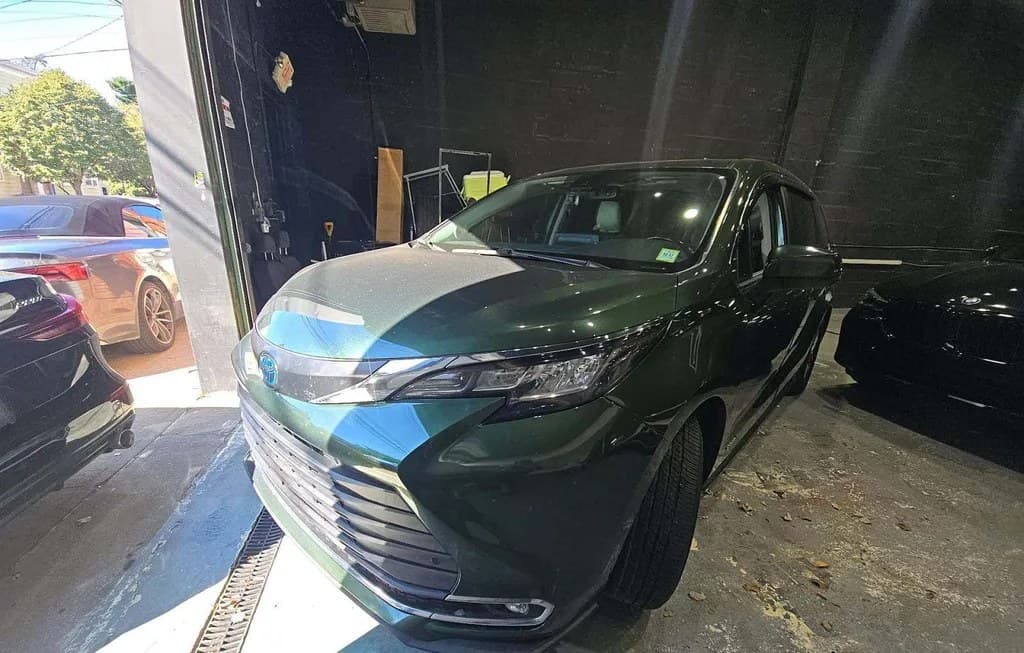 2021 TOYOTA SIENNA XLE 7-PASSENGER 120.5" WB