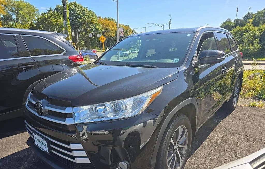 2018 TOYOTA HIGHLANDER XLE