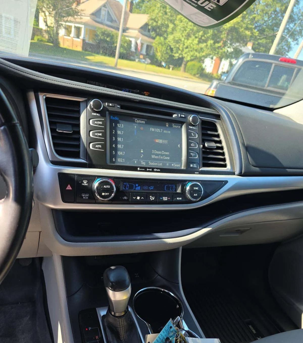 2017 TOYOTA HIGHLANDER XLE 7