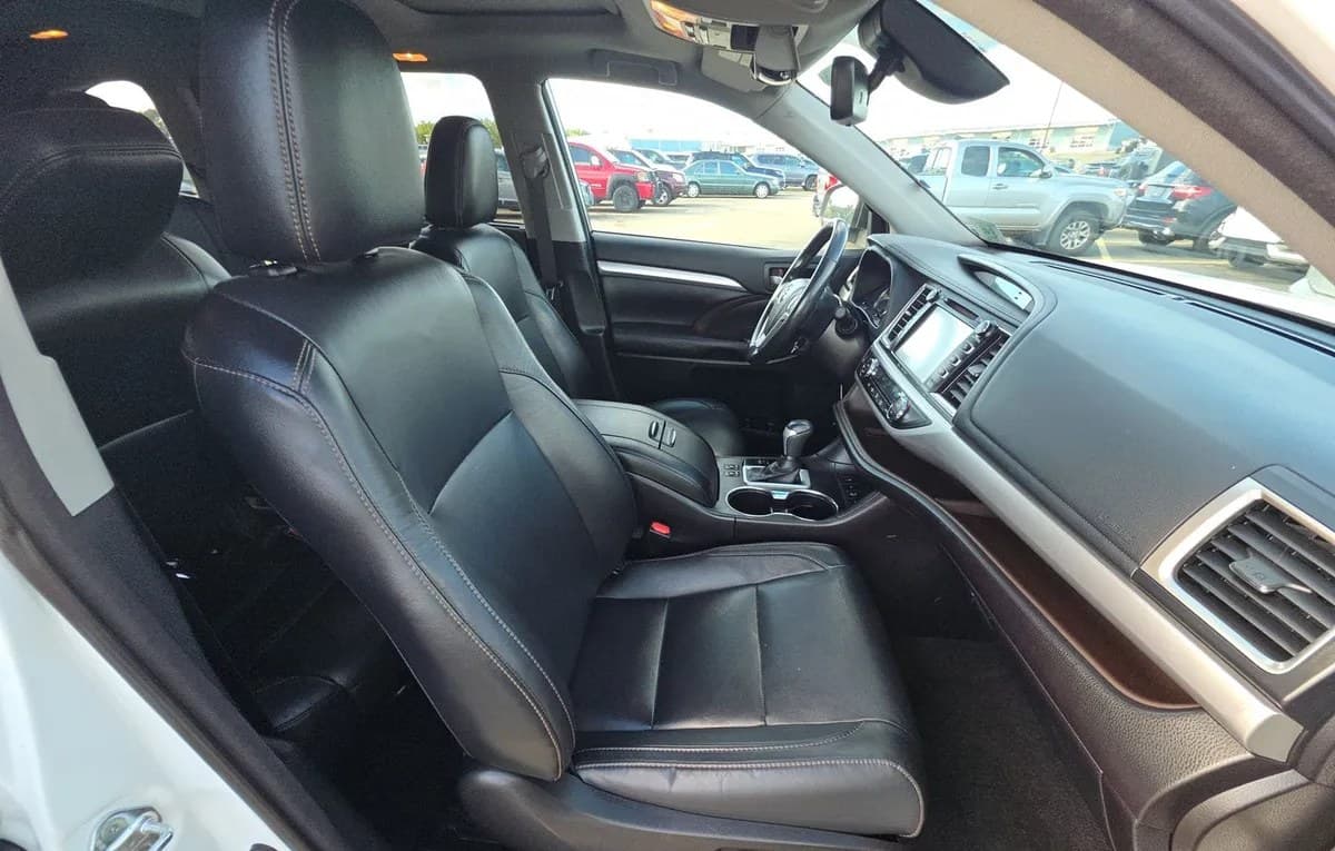 2017 TOYOTA HIGHLANDER XLE 5