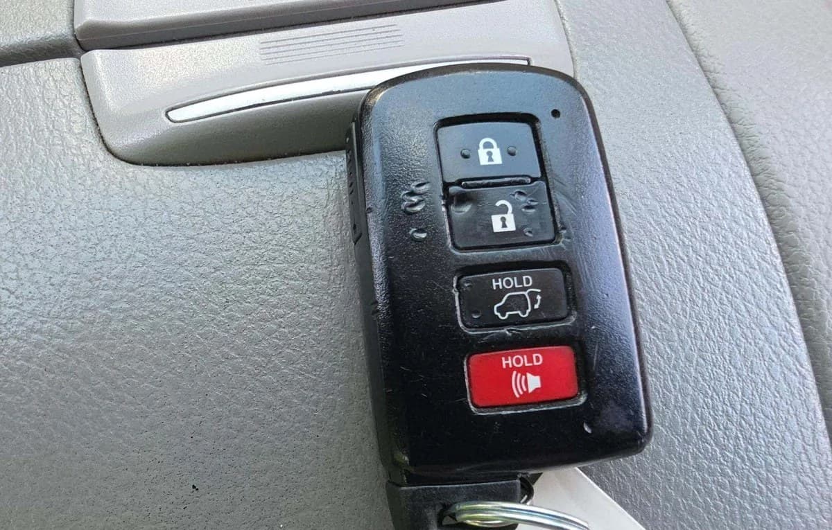2019 TOYOTA HIGHLANDER XLE 5