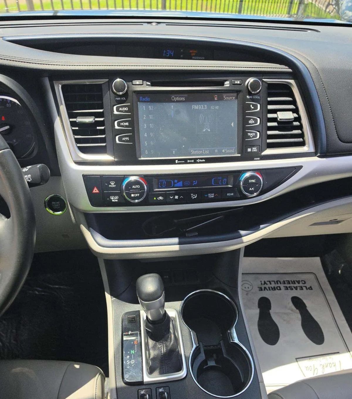 2019 TOYOTA HIGHLANDER XLE 7