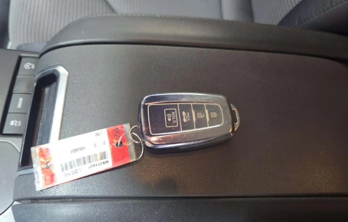 2021 TOYOTA HIGHLANDER LE 5